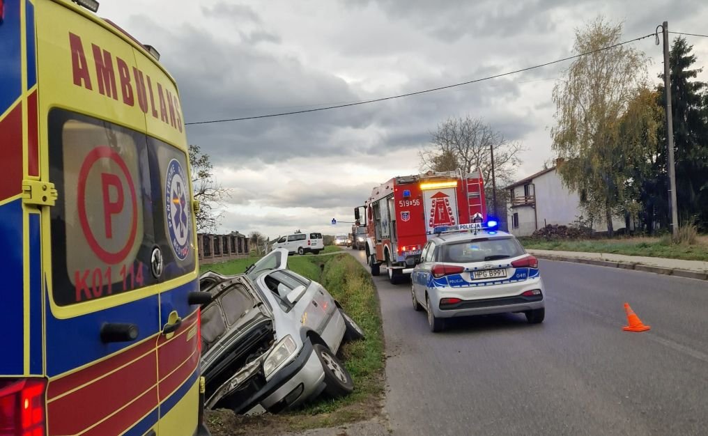 Zasnął za kierownicą