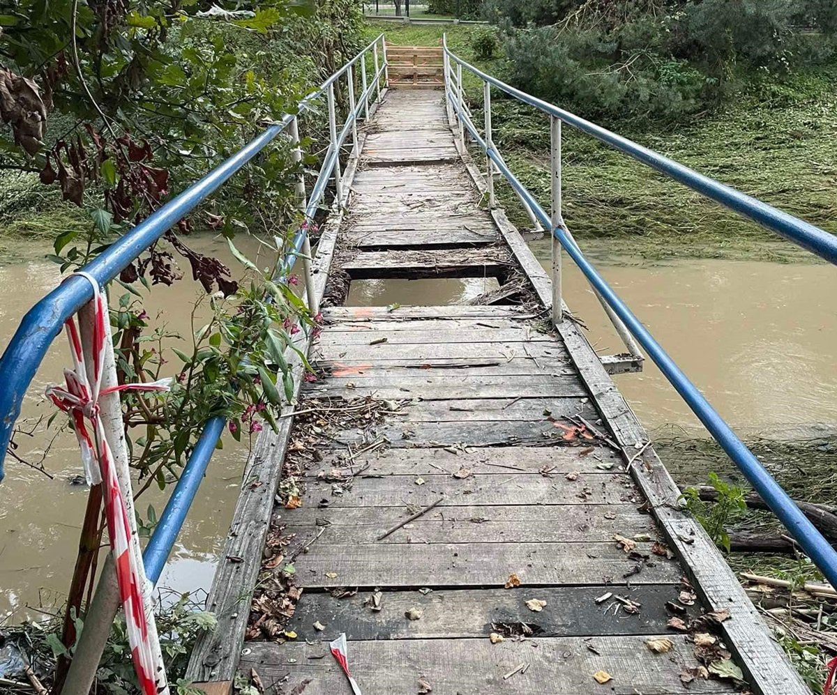 Uszkodzone Cztery Mosty I Wiele Dróg. Do Tego Dwieście Domów!