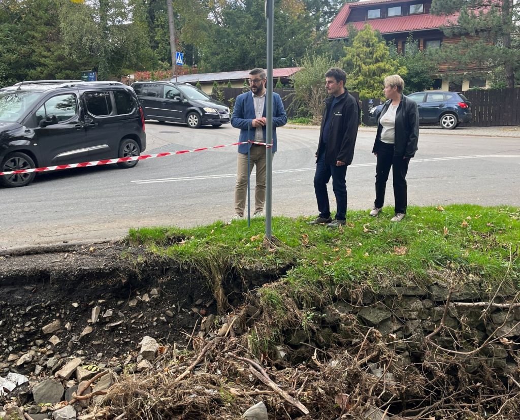 Oglądali szkody wyrządzone przez powódź