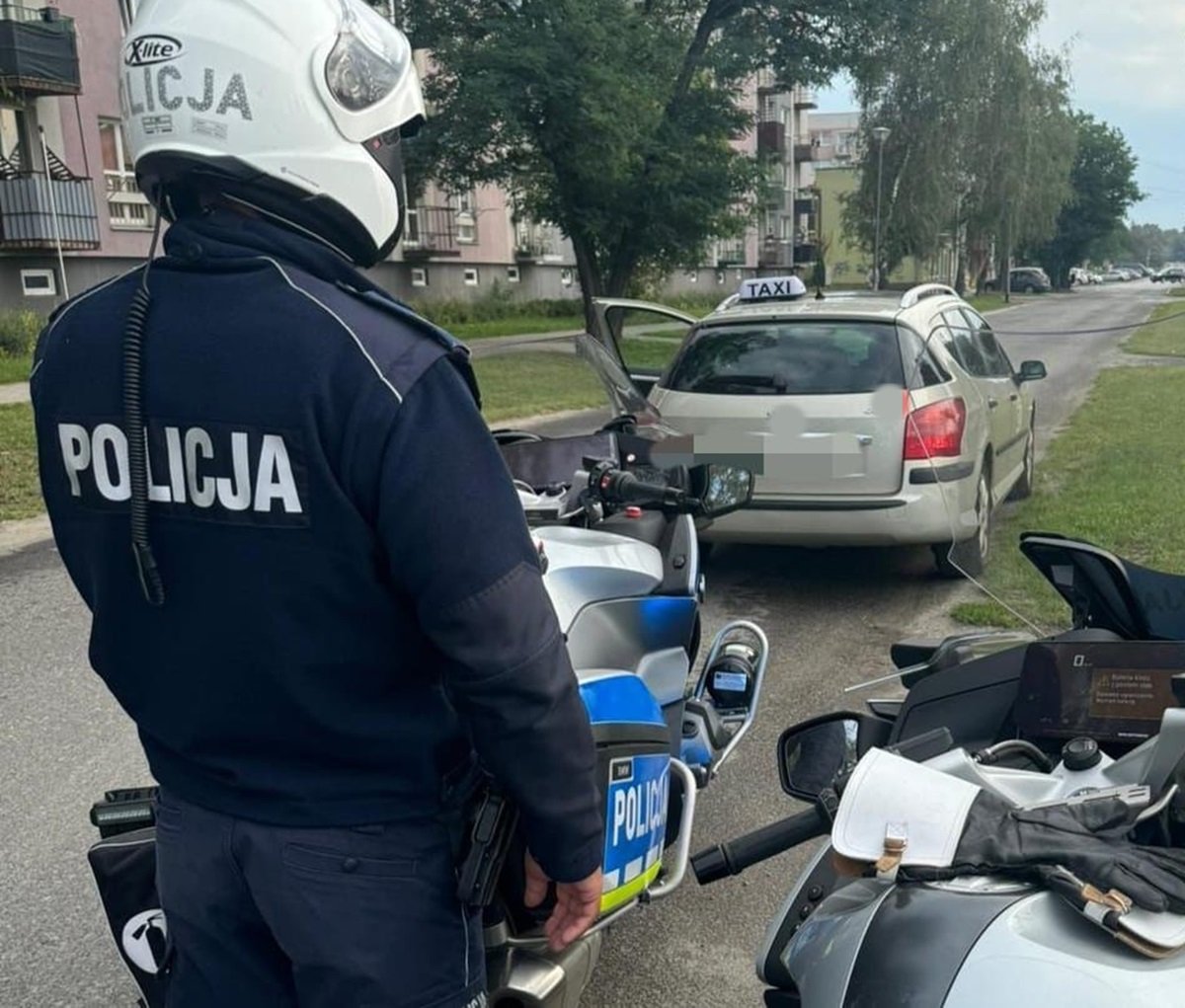 Policja Sprawdza Taksówkarzy. Jakie Są Wyniki Akcji?