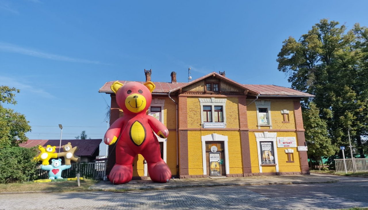 Zapraszają na tort