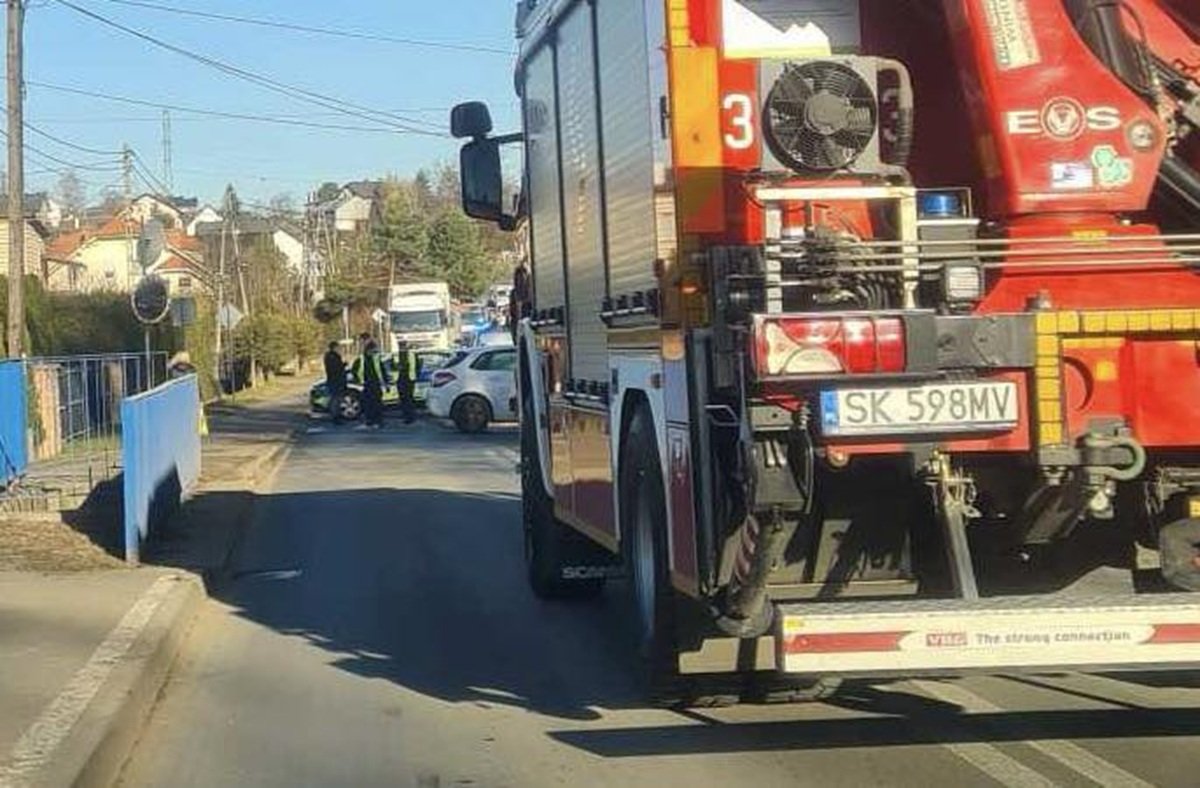 Czołowe Zderzenie W Międzyrzeczu Górnym. Dwie Kobiety W Szpitalu