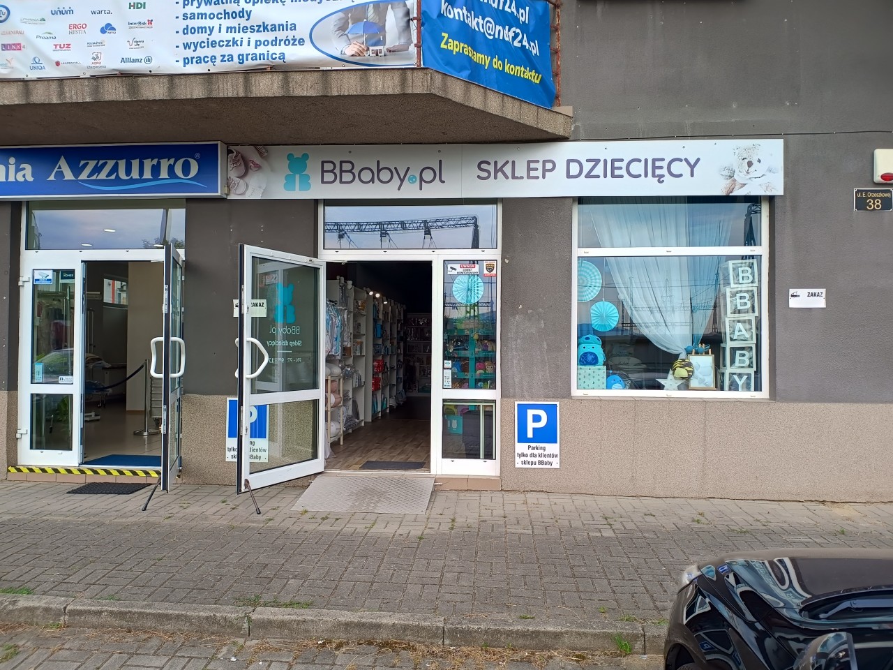 Lokal handlowo-usługowy 110m2 parter parking,witryna