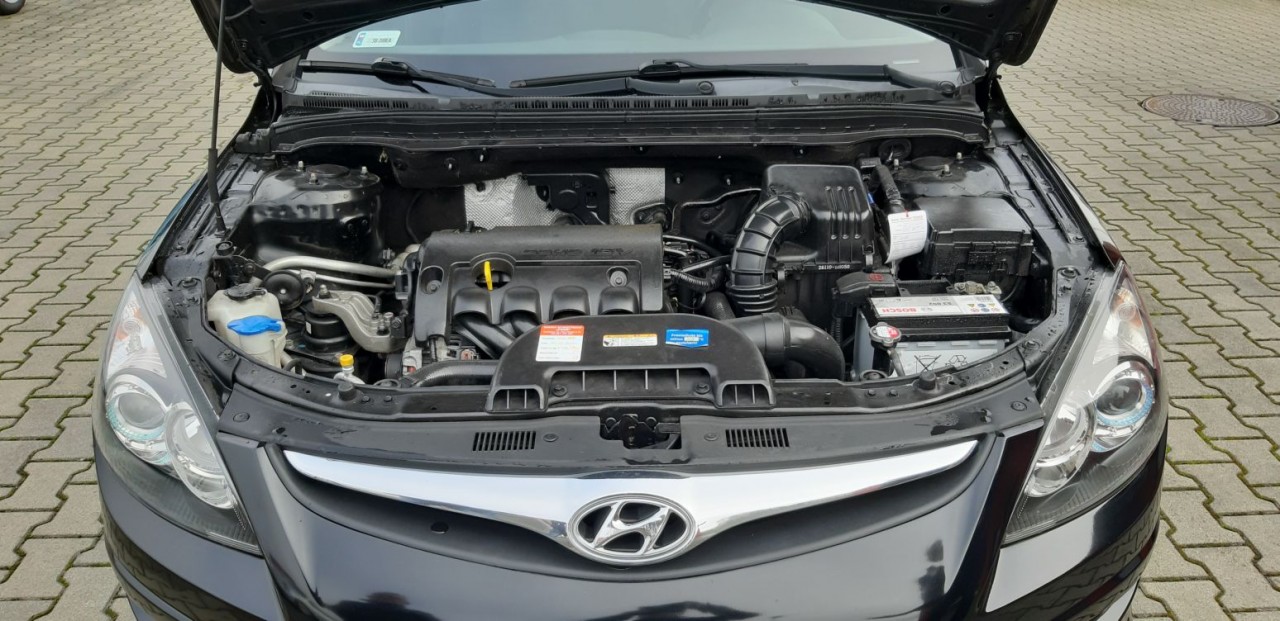 Hyundai i30 Base +