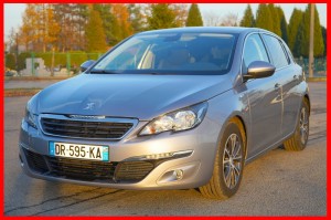 Peugeot 308 1.2 benzyna 110 KM. 2015 r przebieg 76 tys. km STAN PERFEKCYJNY